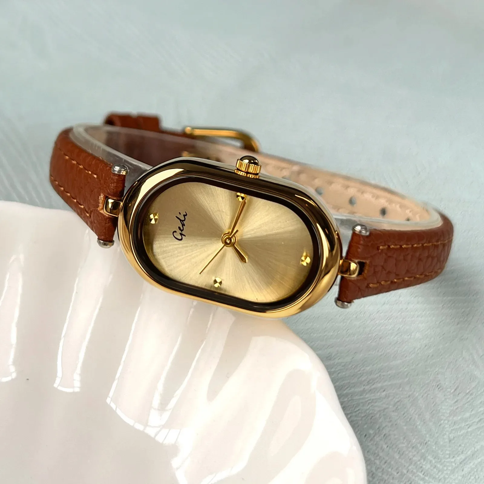 Gedi L0097 Vintage Ladies Watch 2